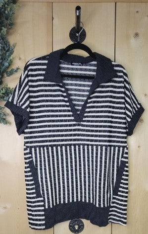 🖤 Short Sleeve Stripe Collar Top — Cream/Black