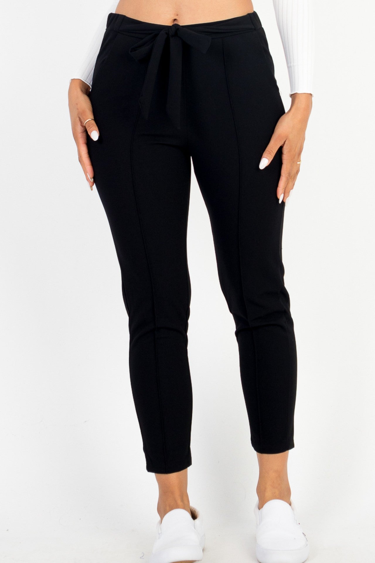 Thin Knit Tie Front Pants – Black & Fern