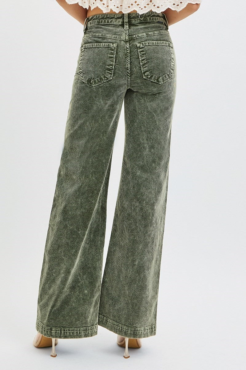 RISEN JEANS - HIGH RISE WIDE LEG CORDUROY PANTS - FOREST